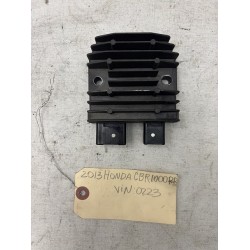 2012 + Honda CBR 1000 RR RECTIFIER VOLTAGE REGULATOR OEM