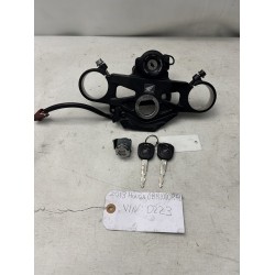 2013 Honda CBR 1000 RR 2 KEY S IGNITION LOCK SET UPPER TRIPLE TREE OEM