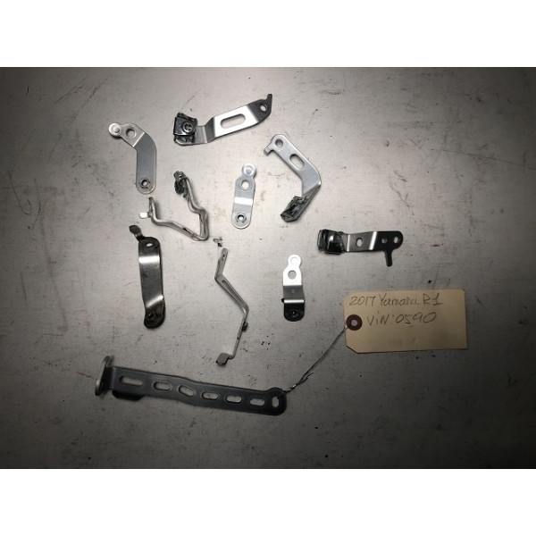 2017 Yamaha YZF-R1 ALL MOUNTING   OEM 