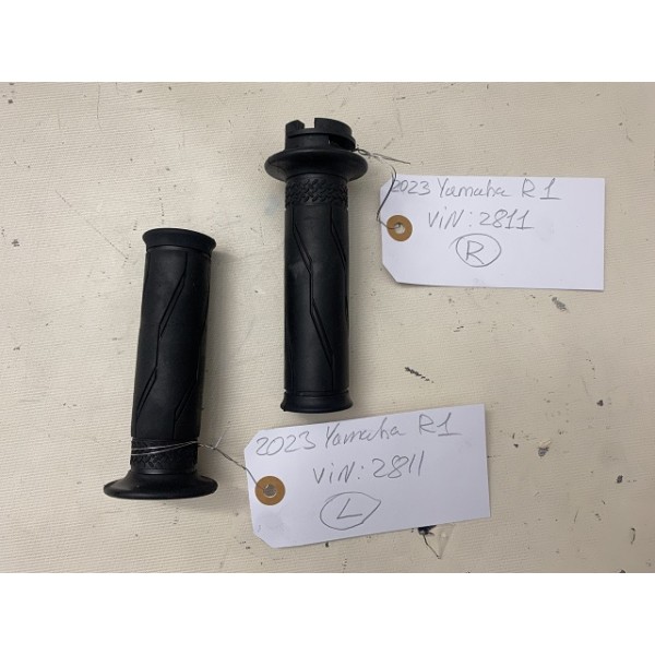 2015 +Yamaha YZF-R1 LEFT & RIGHT GRIPS OEM