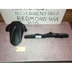 2016 Suzuki GSX-R1000 REAR LOWER FENDER & CHAIN COVER OEM 