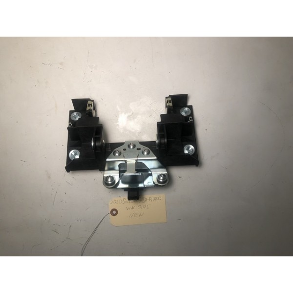 2020 SUZUKI GSX-R1000 REAR FUEL GAS TANK MOUNT  BRACKET & INERTIAL SENSOR OEM