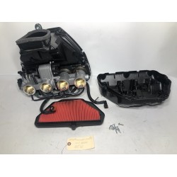 2022  Kawasaki ZX-10R AIR BOX FILTER & THROTTLE BODY INJECTORS OEM 