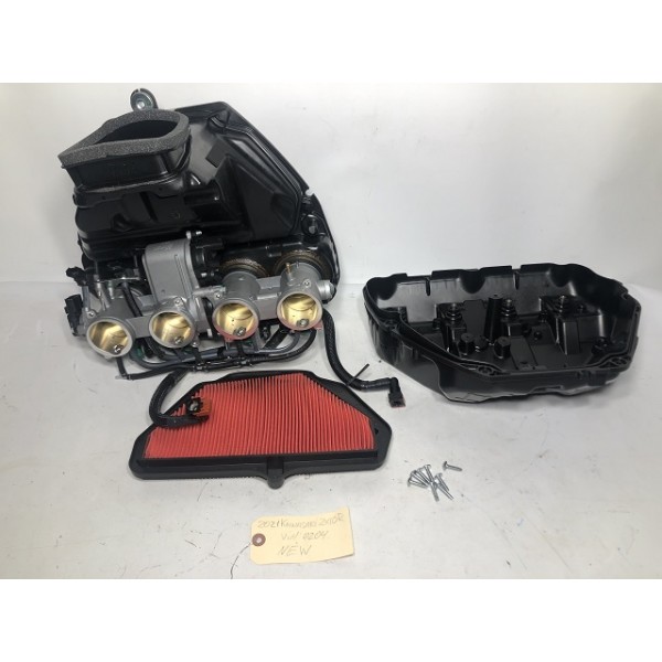 2022  Kawasaki ZX-10R AIR BOX FILTER & THROTTLE BODY INJECTORS OEM 