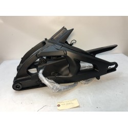 2021 Kawasaki ZX-10R REAR SWING ARM & CHAIN OEM