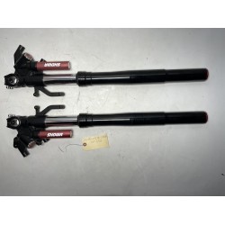 2017 Kawasaki ZX10R FRONT LEFT & RIGHT  SUSPENSION FORKS SHOWA 